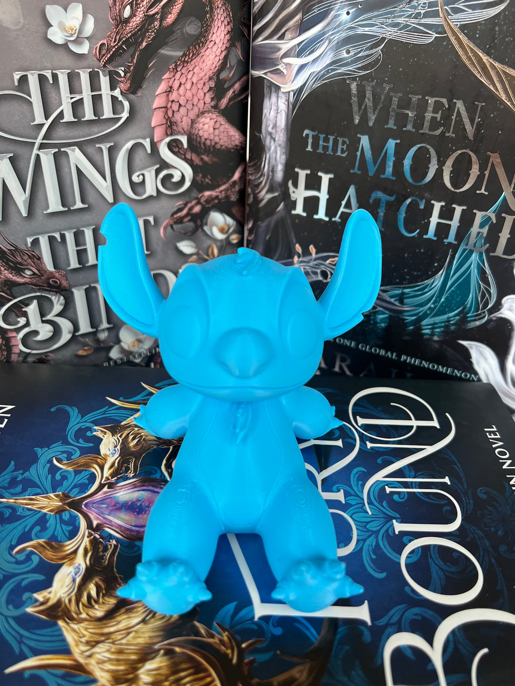 Stitch phone holder
