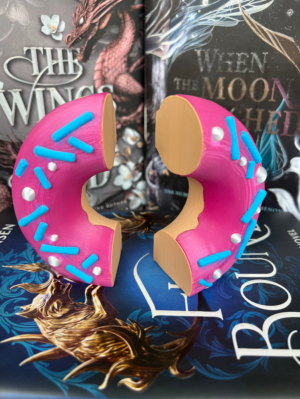 The Donut Bookends