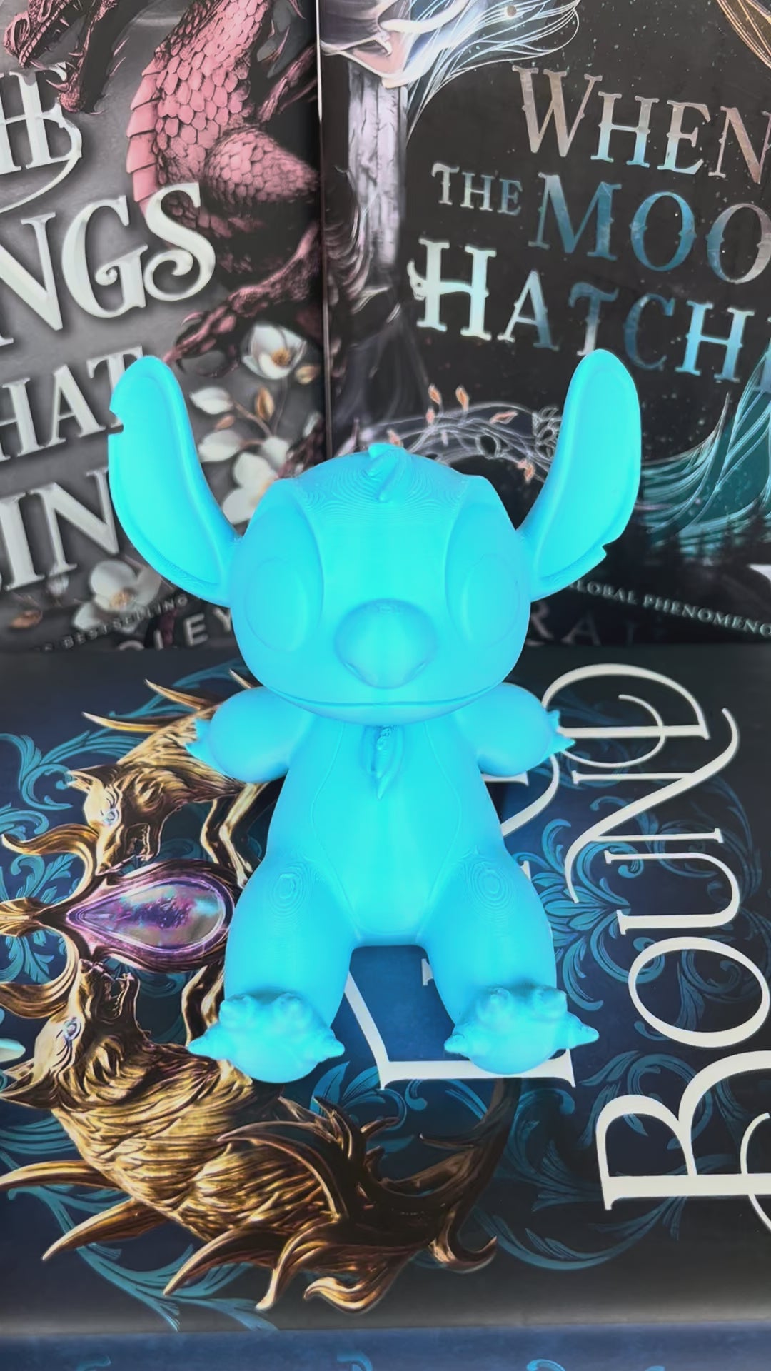Stitch phone holder