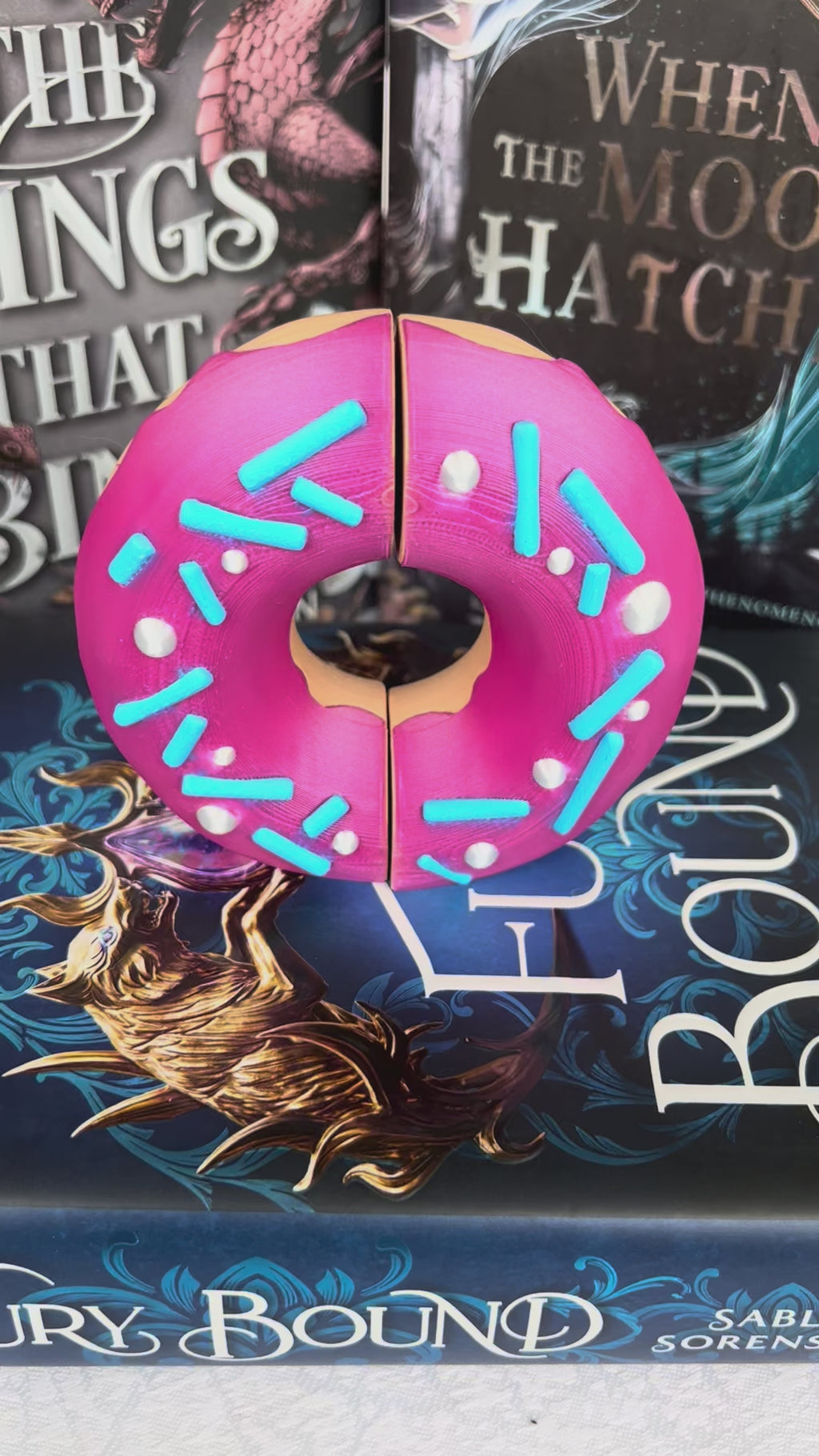 The Donut Bookends
